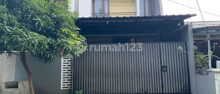 For Sale House In Bekasi Ready To Live And Strategic 1