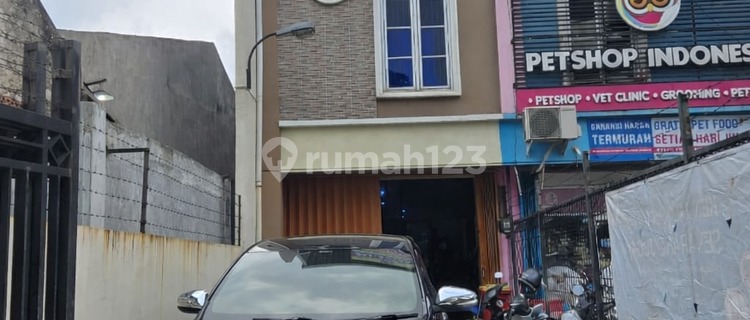 For Sale, Extremely Strategic Shop House in Bekasi 1