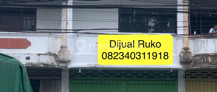 3-Story Shop House in a Strategic Location in Tabanan 1