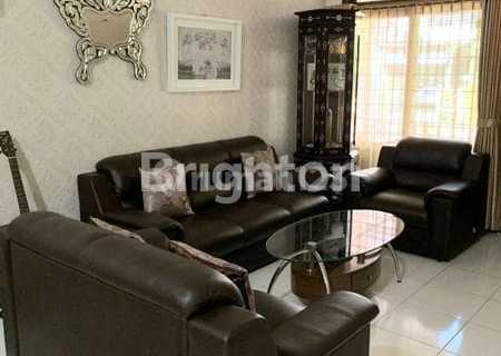 Rumah Cantik Terawat Lokasi Strategis Di Taman Yasmin 1