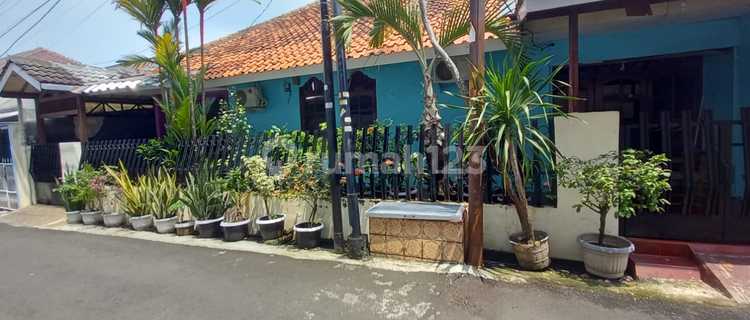 For Sale: Affordable Ready-to-Live Home in Pesanggrahan, South Jakarta 1