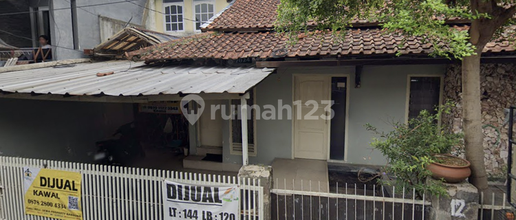 Minimalist 2-Story Auction House in Pasirluyung Bandung 1