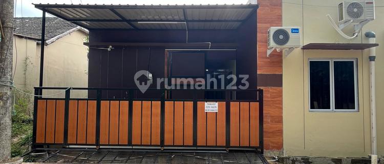 For Sale: 1-Story Boarding House with 6 Rooms, Full Facilities, Profitable Investment 1