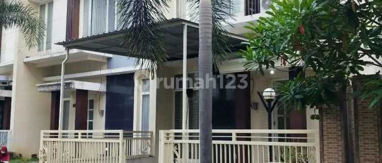 For Rent, Leased 2-Story House In Tasikmadu Housing Area, Close To Brawijaya University, A Step To Suhat Sukarno Hatta, Malang City, Fully Furnished With Furniture. 1