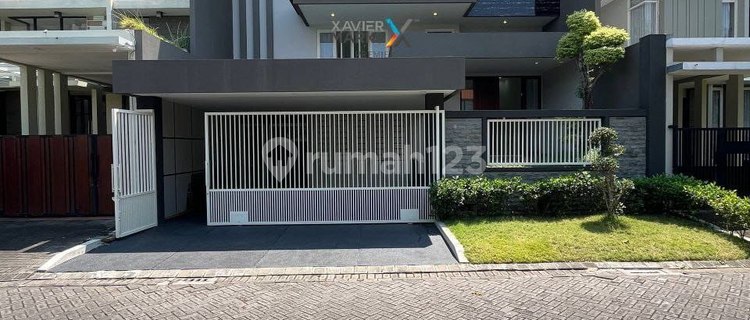 Rumah Baru Gress di Boulevard Greenwood Araya Malang 1
