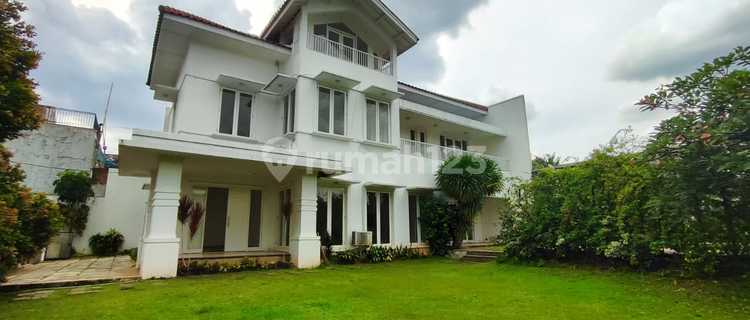 Disewakan Rumah Besar di Cipete, Jakarta Selatan 1
