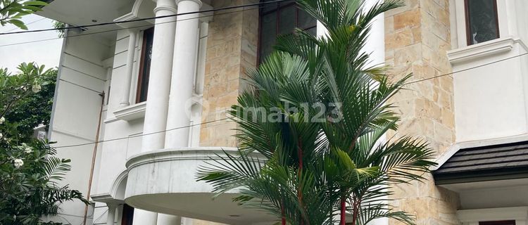 Rumah Dijual di Cilandak, Jakarta Selatan 1