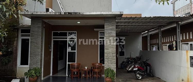 House for Sale with Active Boarding House Bonus, Near Ungaran Toll Exit 1