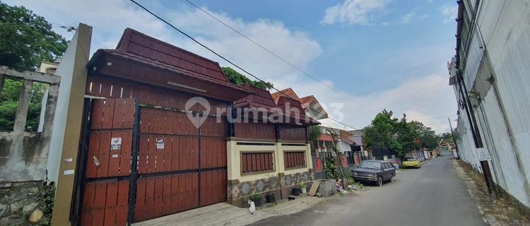 Rumah Mewah Nuansa Classic Susukan Ungaran 1