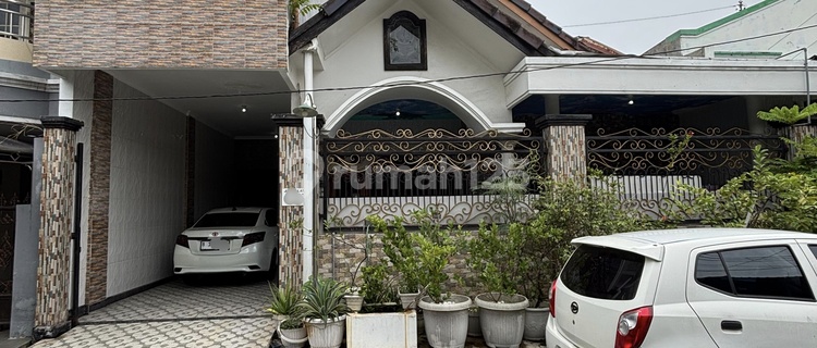 Plamongan Luxury House Ready to Occupy, Strategic Location 1