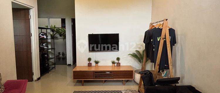 Dijual Rumah Siap Huni Dekat, Exit Tol Krapyak 1