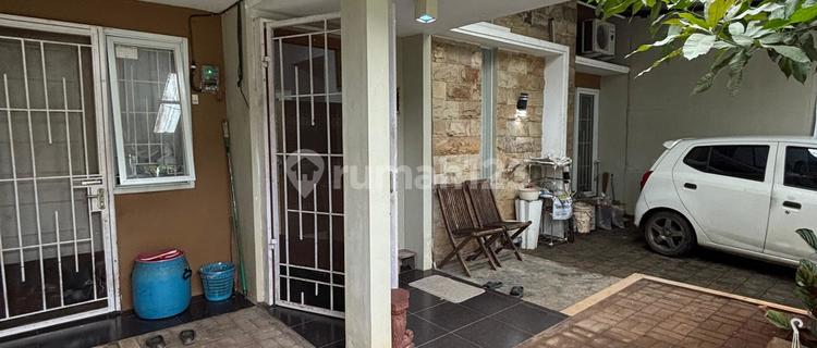Rumah Dekat Jalan Setiabudi Strategis 1