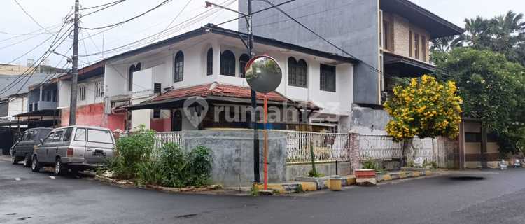 For sale, Kelapa Molek Kelapa Gading house, North Jakarta 1