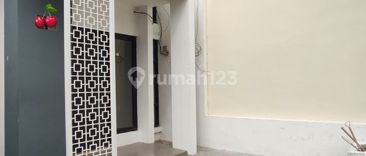 For Rent: Harapan Mulya Regency Cluster Acacia House, Tarumajaya, Bekasi 1