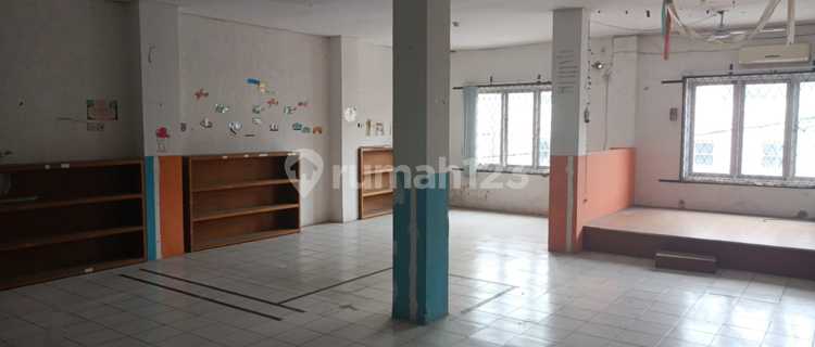 For Rent: Attached Shophouse in Dukuh Zamrud, Bekasi 1