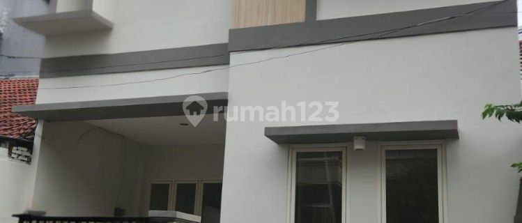 Dijual Rumah Baru Gress di Griya Asri Pakuwon City 1