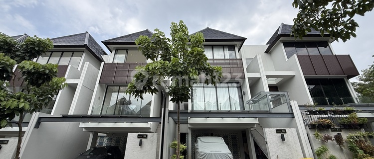 Hunian 3 Lantai Aman & Nyaman di Lebak Bulus Jakarta Selatan Fasilitas Lengkap, Akses Tol & MRT dan Ada Lawangan Padel 1