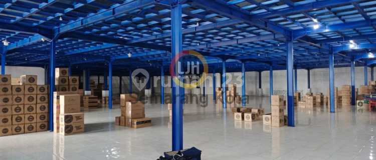 Warehouse in the Karangroto Area 1