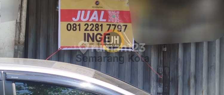 Ruko di Jalan Mt Haryono 1