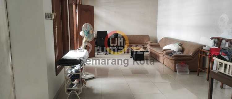 Rumah Siap Huni di Jalan Dr. Cipto 1