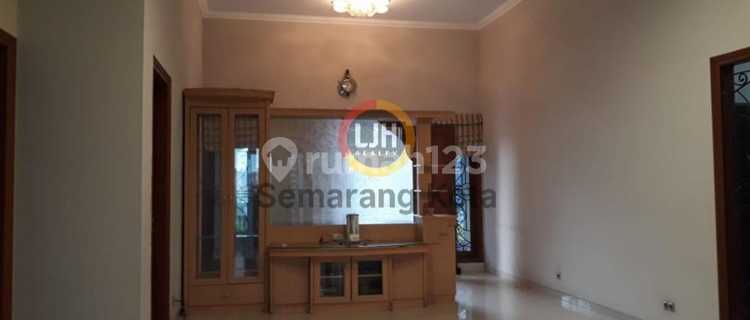 Ready-to-Occupy House on Krakatau Street 1