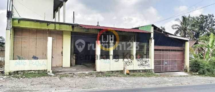 Gudang di Daerah Pendingan 1