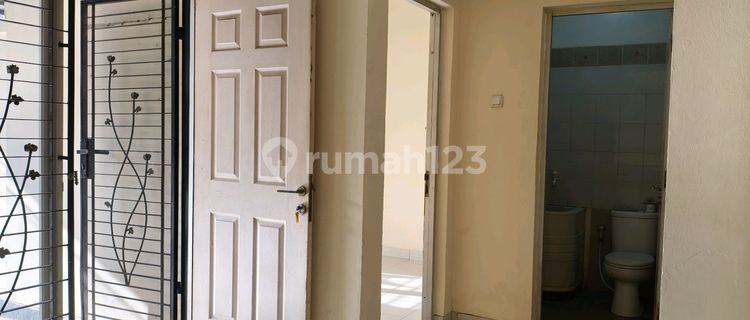 For Rent Ready-to-Occupy House Harapan Indah Cluster Bekasi House 1
