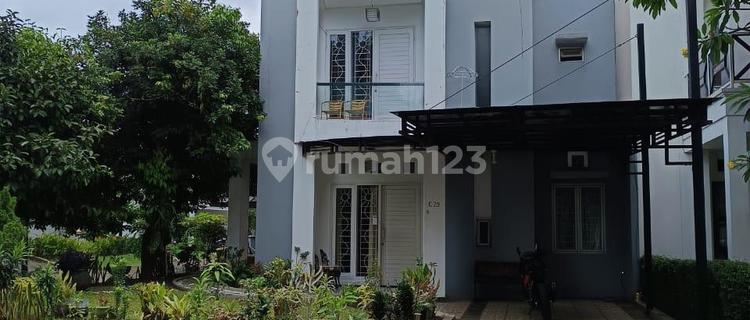 HIGHLY RECOMMENDED! 2-Story 5+1 Bedroom House in Strategic Cibubur Cluster, Just Steps Away from Ciputra Mall & Jatikarya Toll Road 1