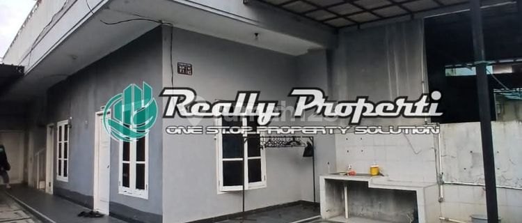 For Sale 2-Story Boarding House with 5 Semi-Furnished Rooms in Taman Harapan Baru Housing Complex 1