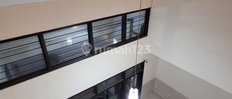 For Sale Nice House in Elite Batu Nunggal Complex 1