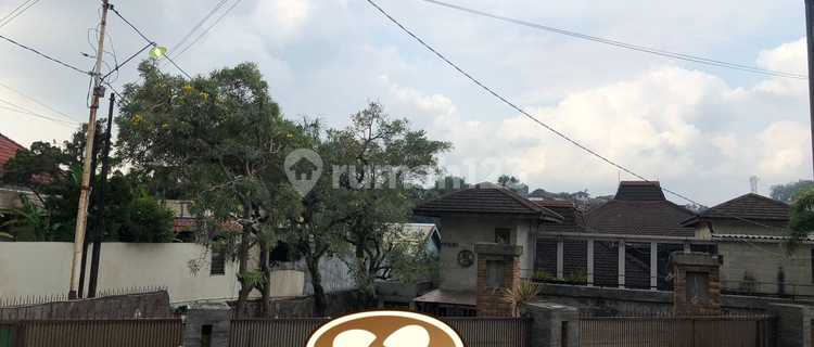 Dijual Rumah di Semarang di Jl. Agung 1