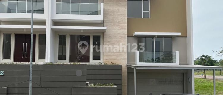 Rumah Mewah 3 Lantai Golf Island Pik Jakarta Utara 1