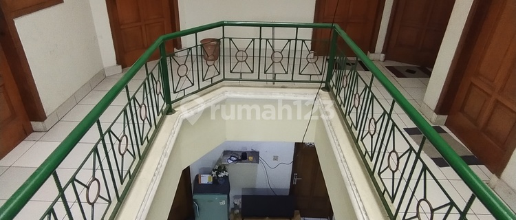 Active Boarding House for Sale, 13 Rooms, Cikutra, Bandung 1