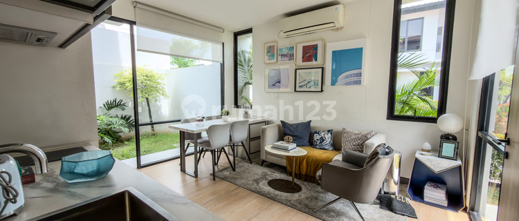 Jual Rumah Rolling Hills Karawang 2 Lantai 1