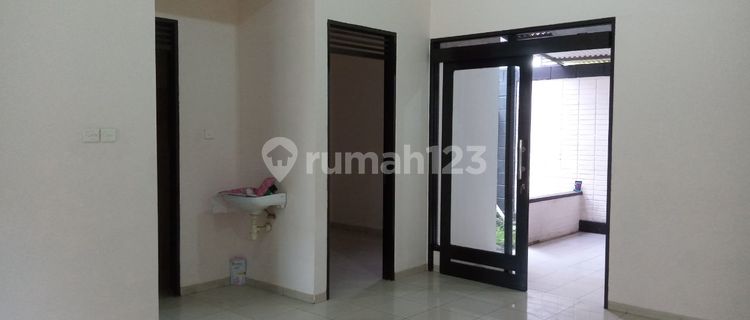 Rumah Minimalis Siap Huni Komplek Grand Sharon Soekarno Hatta 1