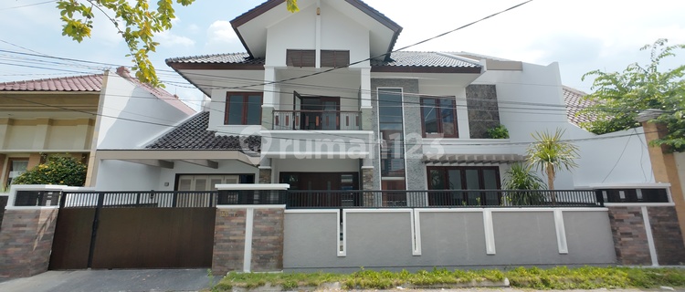 Rumah Cluster di Grogol Solo Baru Areal Mall The Park & Pakuwon 1