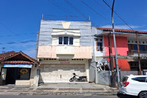 Ready-to-Use 2.5-Story Shophouse on Tentara Pelajar Street, Near SMUN 5, Tasikmalaya 1