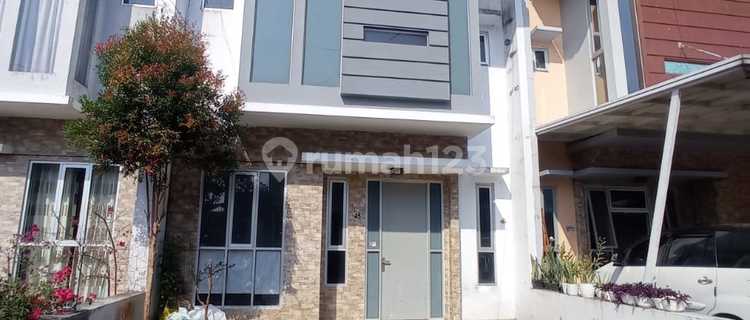 Rumah 2 Lantai Victorian Style Siap Huni di Perum Casablanca, Tasikmalaya 1