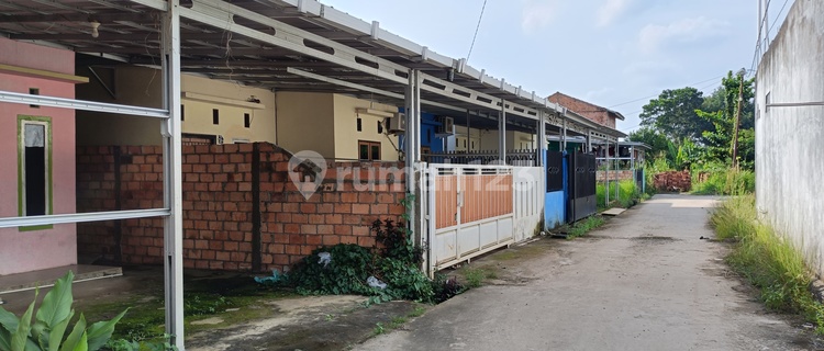 Pesona Maritai Indah Housing Complex, eligible for KPR (Home Ownership Credit) and installment payments, land area 98m², Type 36 with SHM (Certificate of Ownership), includes extra land, residential land available for purchase, near University of South Sumatra, Bunda Hospital, and Opi Mall, already a bustling residential area, houses are elevated and flood-free, price Rp70 million. 1