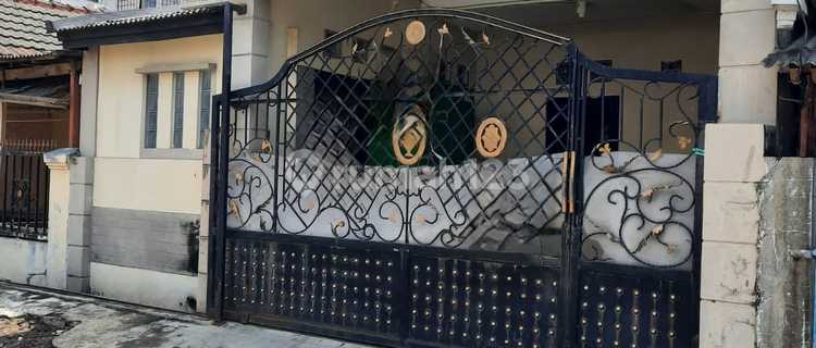 House with Many Access & Facilities in Harapan Indah (13668 DS) 1