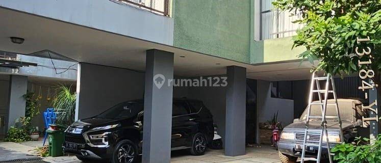 Dijual Rumah Modern Classic Minimalis Dlm Cluster Di Lebak Bulus 1