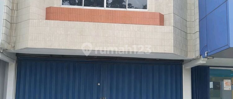 3-Story Shop House Ready for Occupancy in Pondok Candra Palem 1