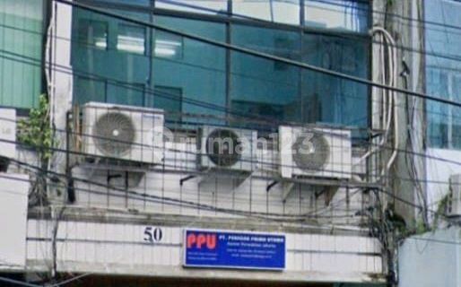 For Sale Commercial Building in a Strategic Location at the Business Center 1