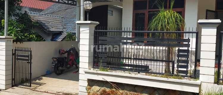 For Rent House in Bukit Sari Near Undip Campus Tembalang 1