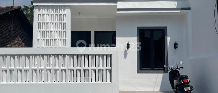 New House Ready to Occupylocation Kalipancur West Semarang 1