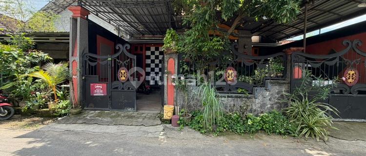 Strategic and Affordable House in Palang Area, Tuban Close to Kelapa Tuban Beach 1