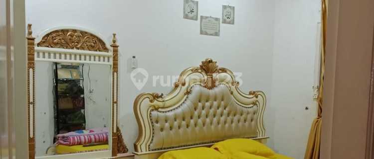 For Sale 2 1/4 Story House Ready to Live In New Full Renovation in Taman Pulo Indah Housing Complex, East Jakarta 1