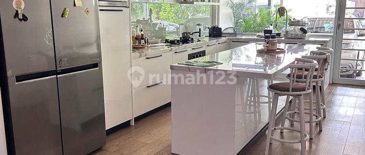 For sale House in Harapan Indah, Tropical Asia Cluster, renovated ready to occupy. 1