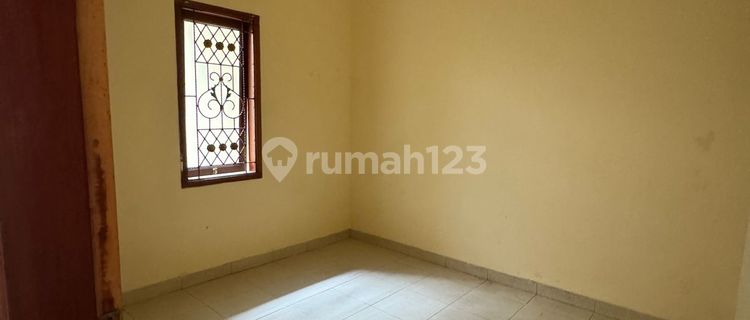 For Sale House in Harapan Indah 1, Bekasi 1