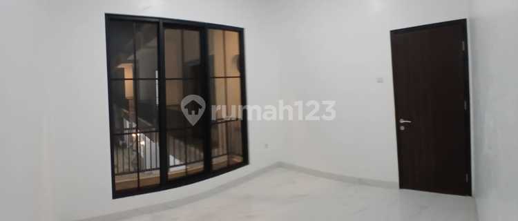 Dijual Rumah Petukangan Utara Pesanggrahan 1